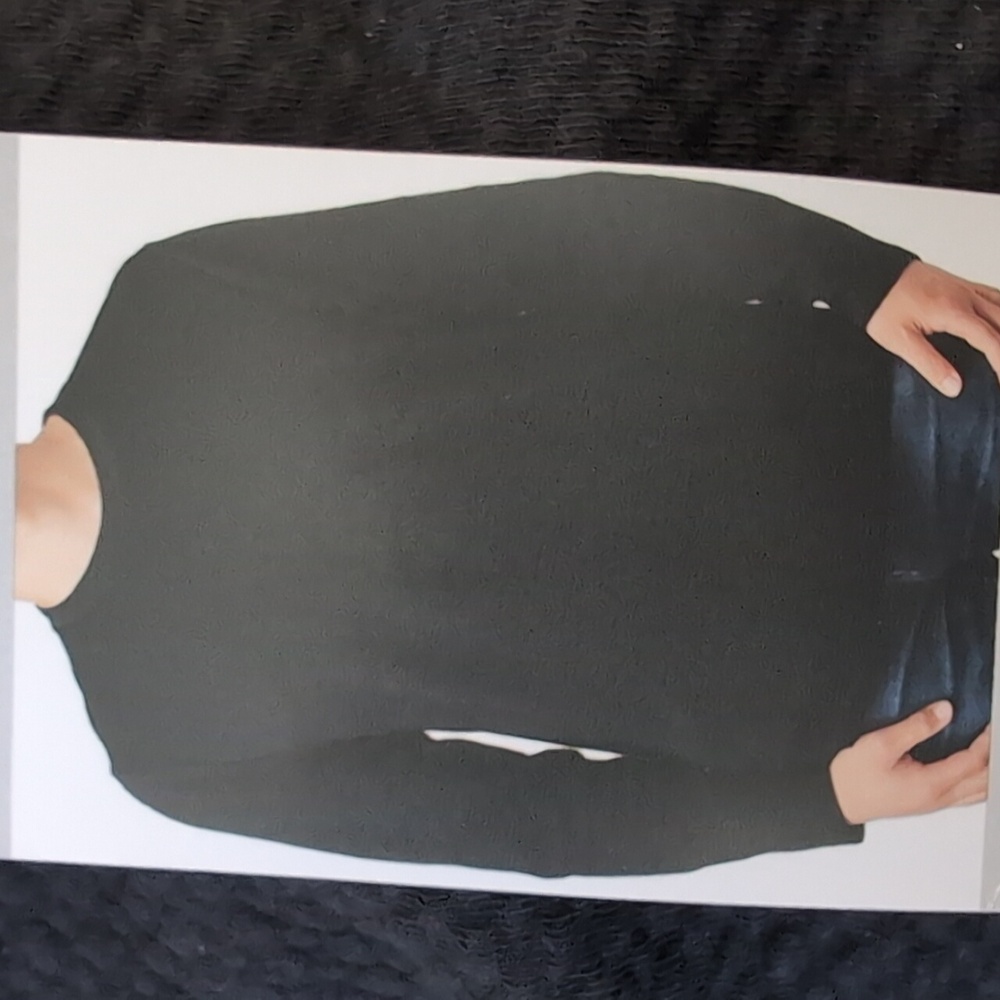 XL: 🖤 Cloudveil Textured Long Sleeve Sweater